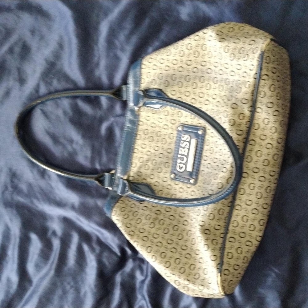 Guess purse